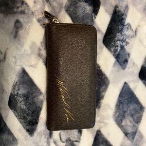 MK Signature Series Wallet